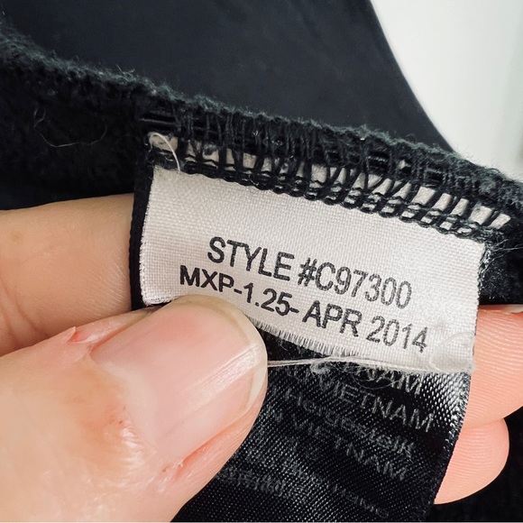 Marmot Women’s Black Furlong Jacket with Brown Faux-Fur Hood, Size Medium - Picture 7 of 13